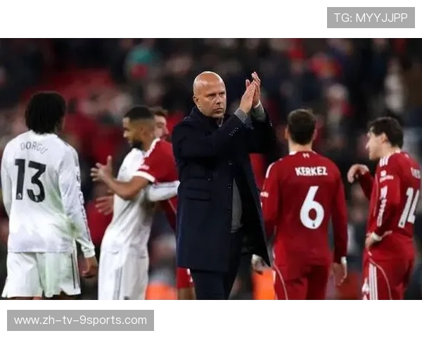 利物浦右路配合制造绝佳传中点