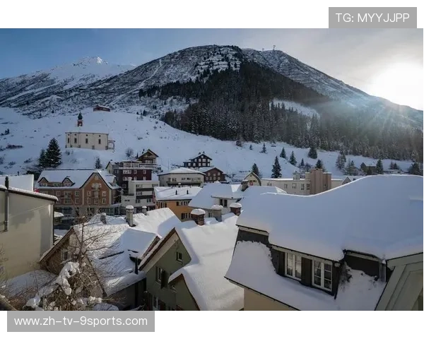 去瑞士看滑雪：阿尔卑斯山的冬天，瑞士阿尔卑斯山雪景